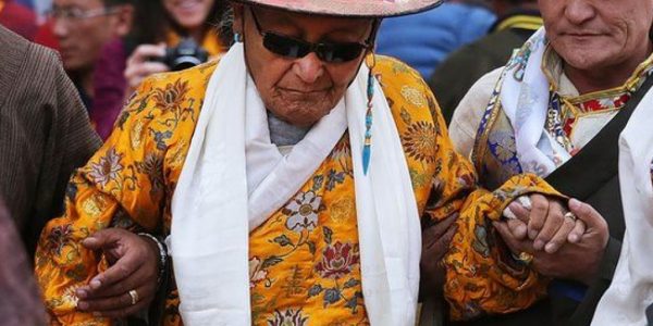 King of Mustang in Public